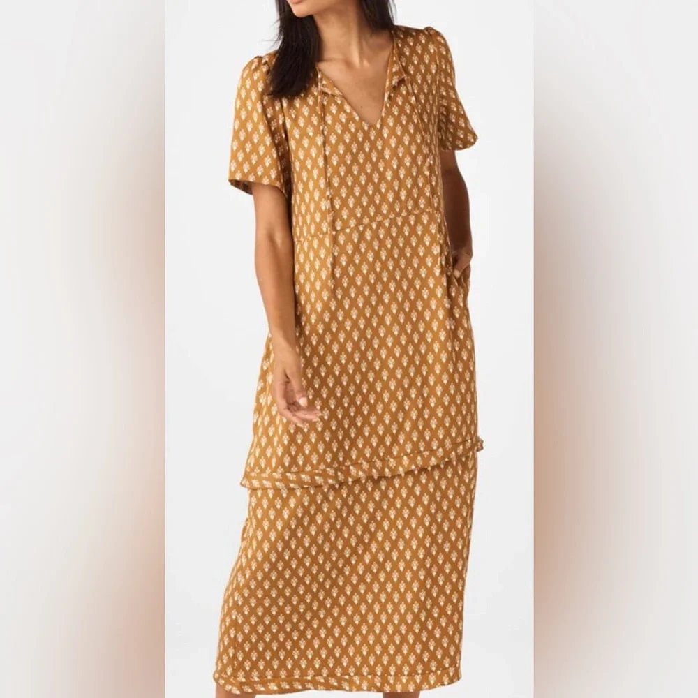 Vetta Capsule House Dress in Gold - Picture 4 of 7